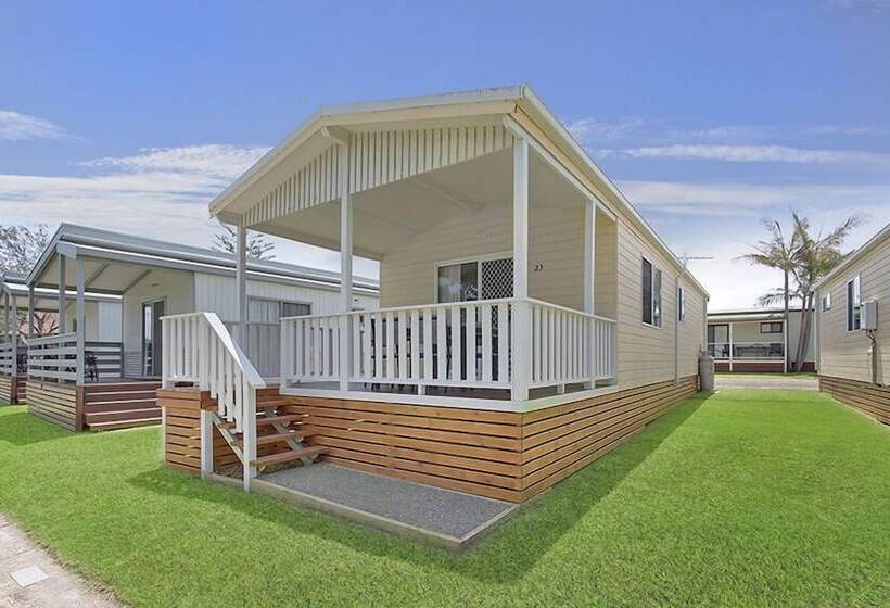 בית מלון כפרי Ingenia Holidays Old Bar Beach