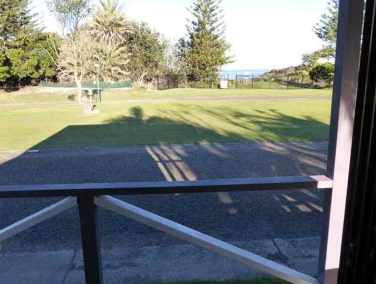 בית מלון כפרי Ingenia Holidays Old Bar Beach