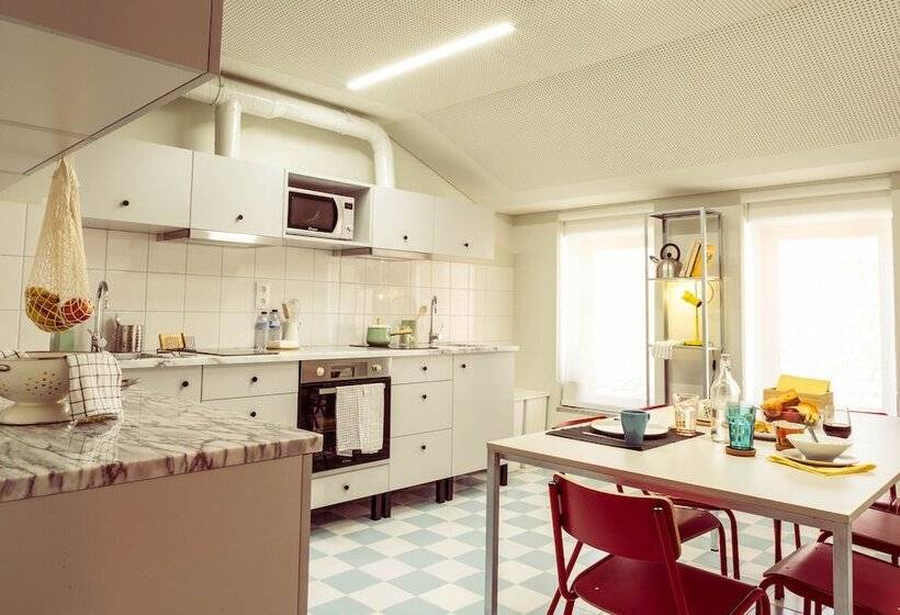 Отель Micampus Covilhã