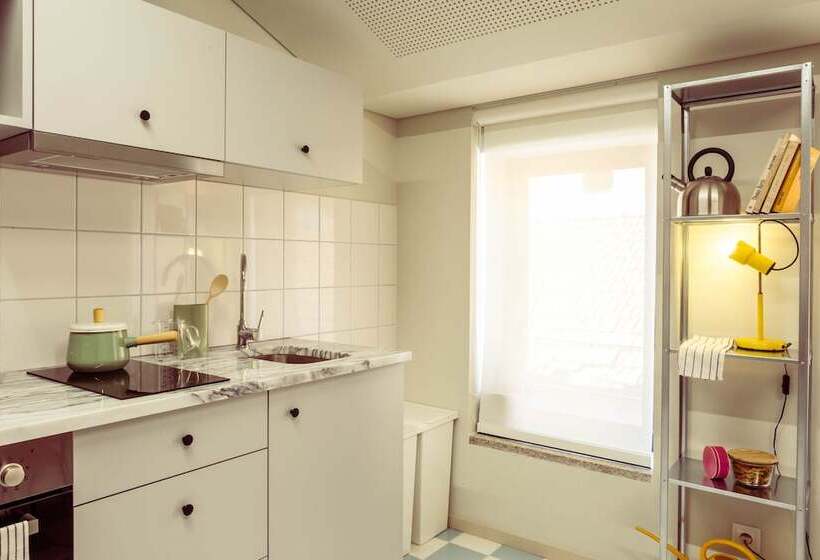 Отель Micampus Covilhã