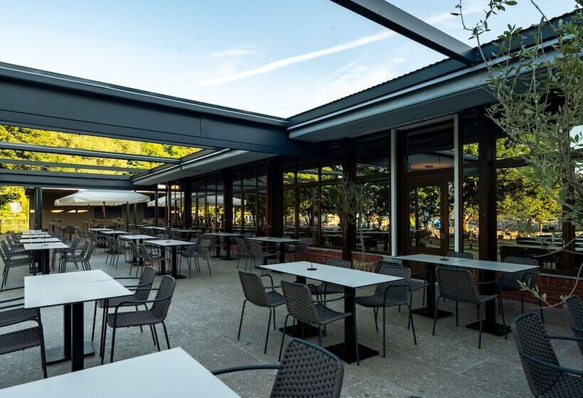 בית מלון כפרי Mobile Homes Terme Jezercica