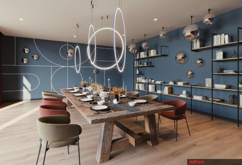 هتل The Base Munich