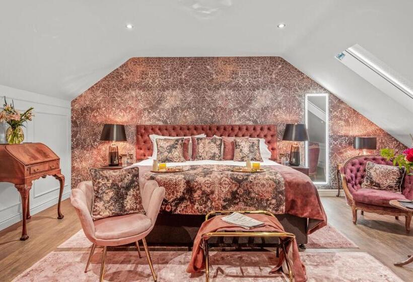 ホテル The Ley Arms