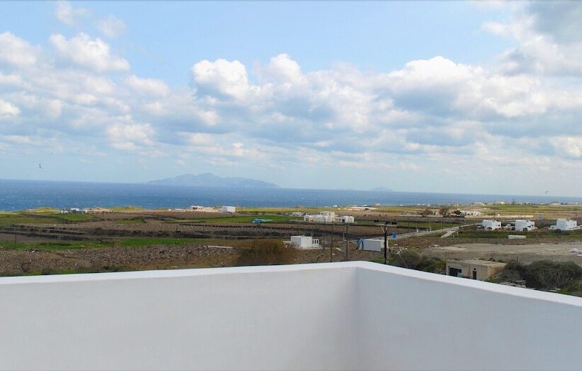 Отель The Vine Suites