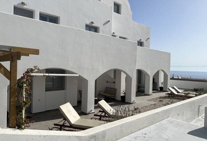 Отель The Vine Suites