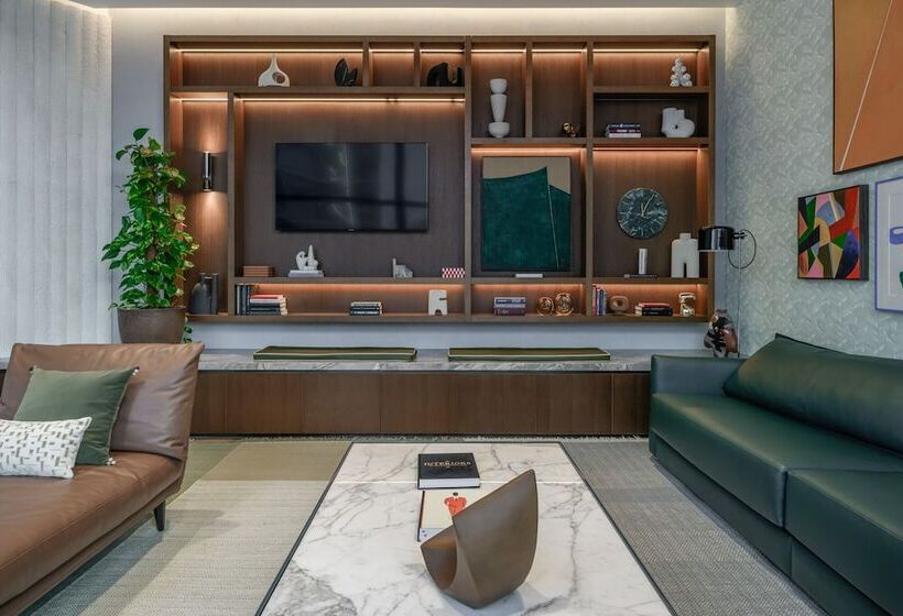 Отель Urban Rest Battersea Apartments