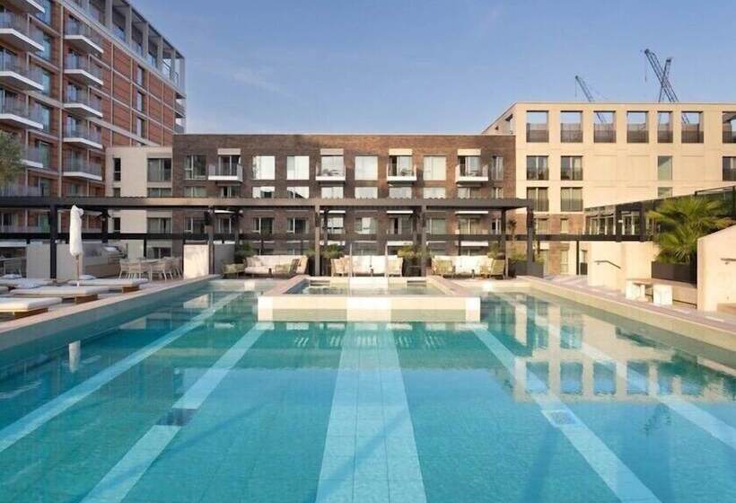 Отель Urban Rest Battersea Apartments
