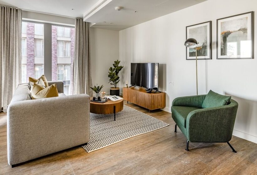 Отель Urban Rest Battersea Apartments
