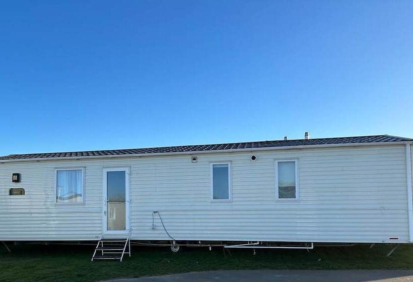 Felixstowe Chimo Caravan 3br 5mintobeach