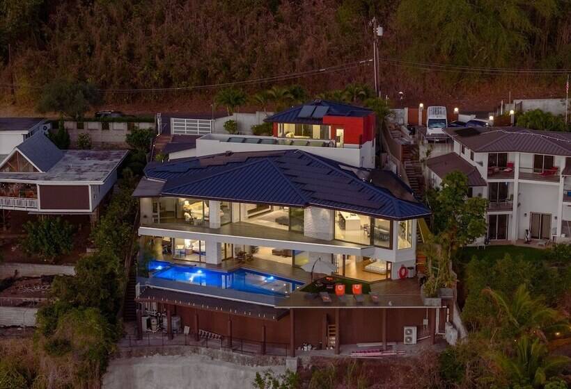 Kbm Resorts: Skyridge 5 Bed/4.5 Bath With Sweeping Ocean And Waikiki City Views