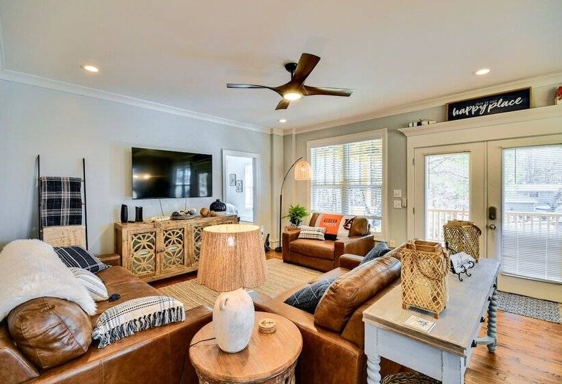 Lakefront Jacksons Gap Retreat W/ Grill & Dock!