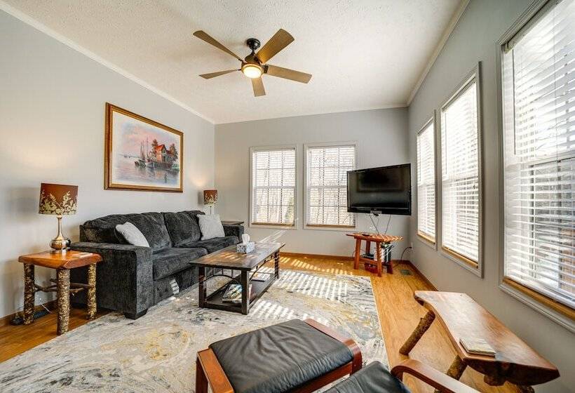 Lakeside Cashiers Cabin W/ Private Boat Dock!