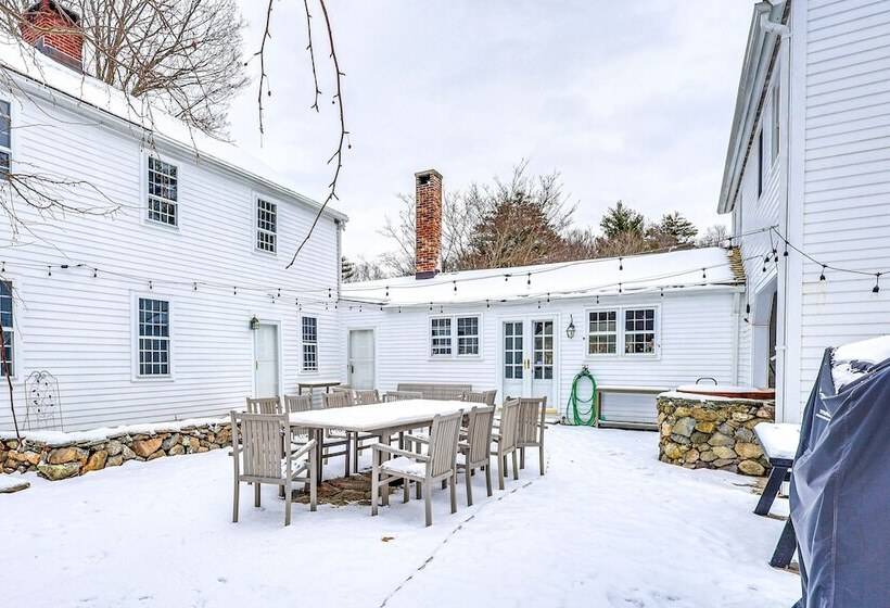 Litchfield County Historic Estate: 10 Acres + Pool