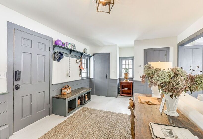 Litchfield County Historic Estate: 10 Acres + Pool