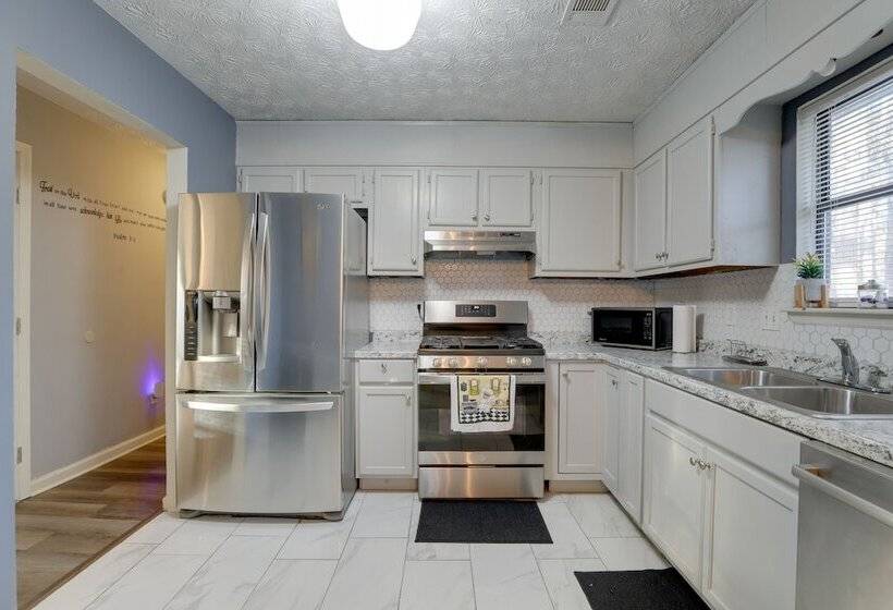 Lithonia Home, 5 Mi To Panola Mountain State Park