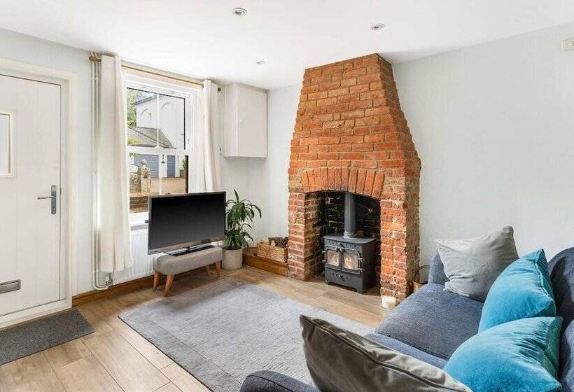 Little Braybrooke Cottage  Saffron Walden