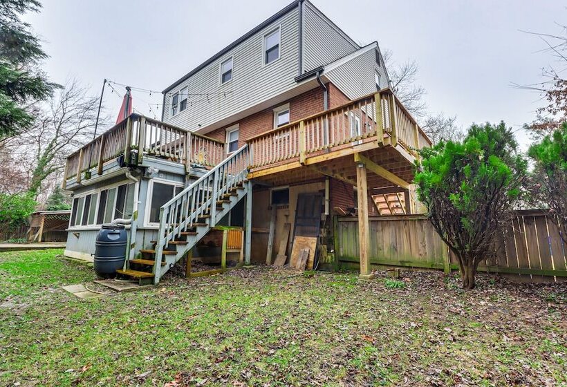 Maryland Home W/ Deck: 8 Mi To Washington, Dc