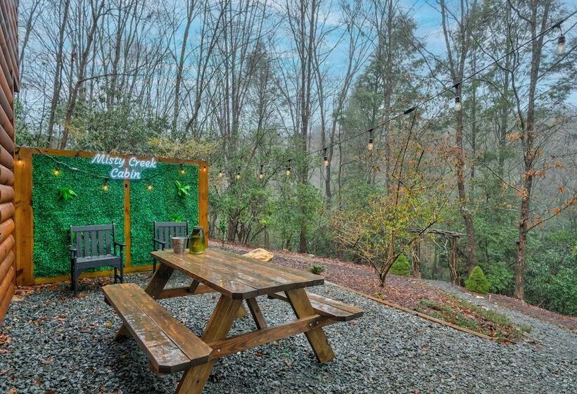 Misty Creek Cabin Private 3 Bdr W/ Game Room!