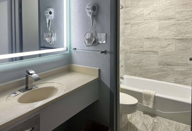 Motel 6 Chickasha, Ok