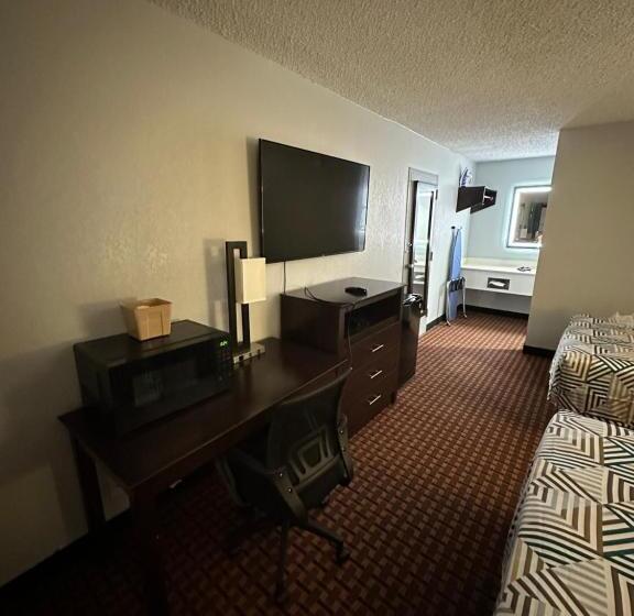 Motel 6 Chickasha, Ok