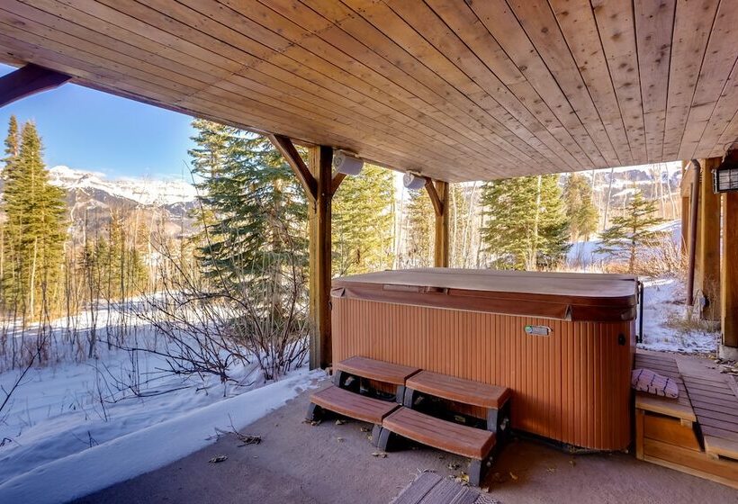 Mountain Village Marvel W/ Hot Tub & Home Gym!