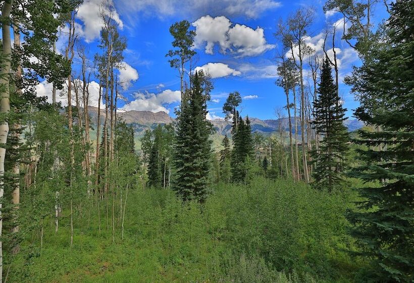 Mountain Village Marvel W/ Hot Tub & Home Gym!