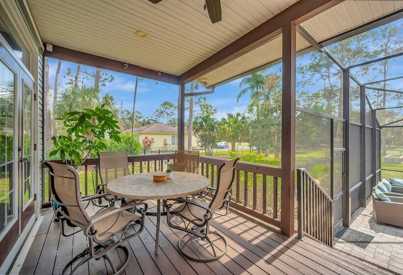 Naples Oasis W/ Pool, Playground, Office & Peloton