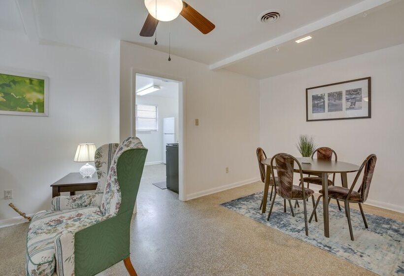 5 Mi To City Park: Charming Home Near Nola!