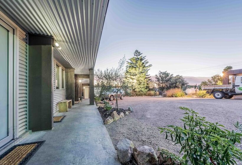 Orbost Motel