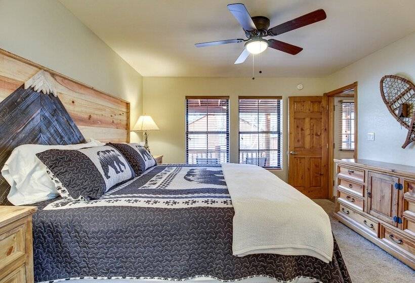 Overgaard Cabin W/ Private Deck, Grill & Fire Pit!