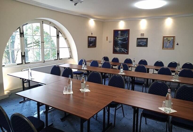 펜션 Gutshof Elbschloss Kehnert