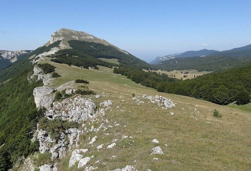 Pension Chambres D Hôtes & Studio L Hosting Noix