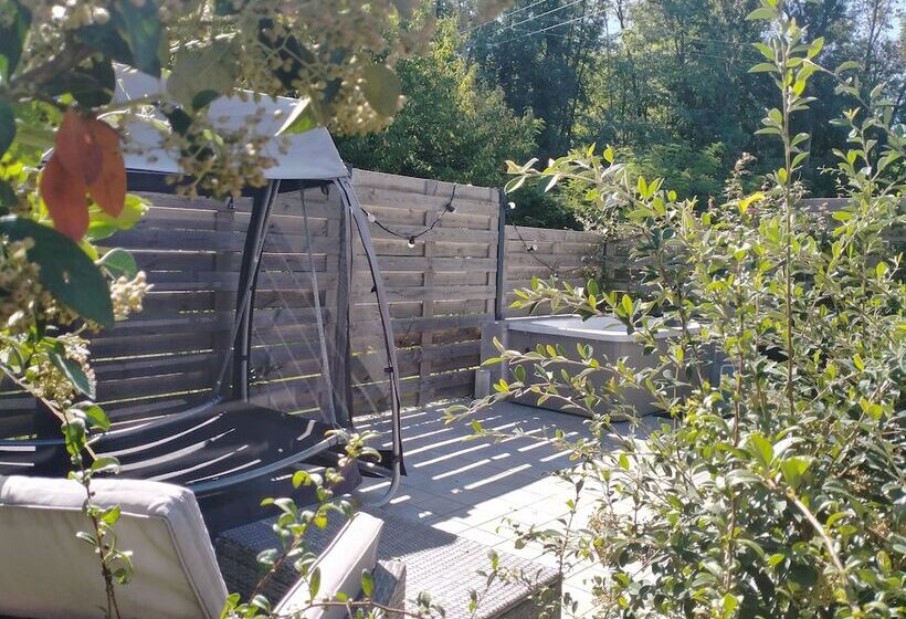 Pension Chambres D Hôtes & Studio L Hosting Noix