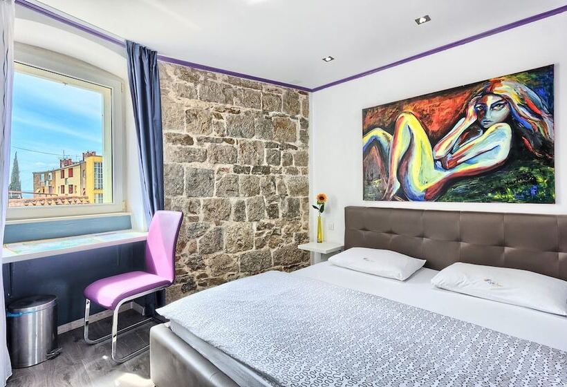 펜션 Luxury Rooms Ana In The Heart Of Split