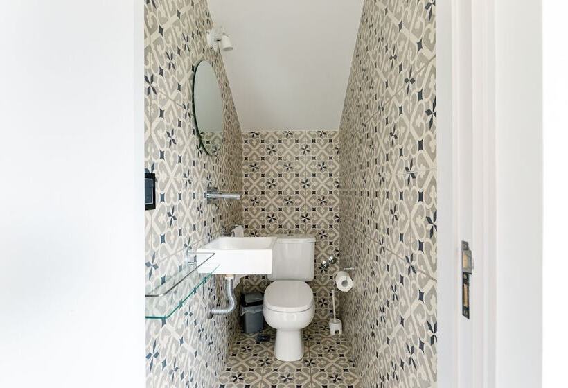 Pension Moderna Casa Con Estilo En Chacras