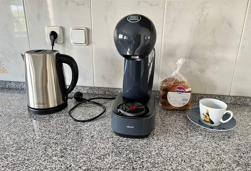 פנסיון R. António Aleixo 90a