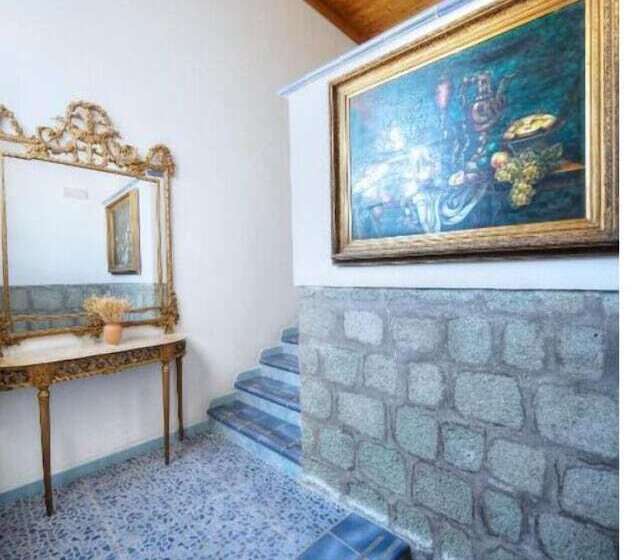 Пансион Room In B&b   Standard Double Or Twin Room In Ischia For 2 People