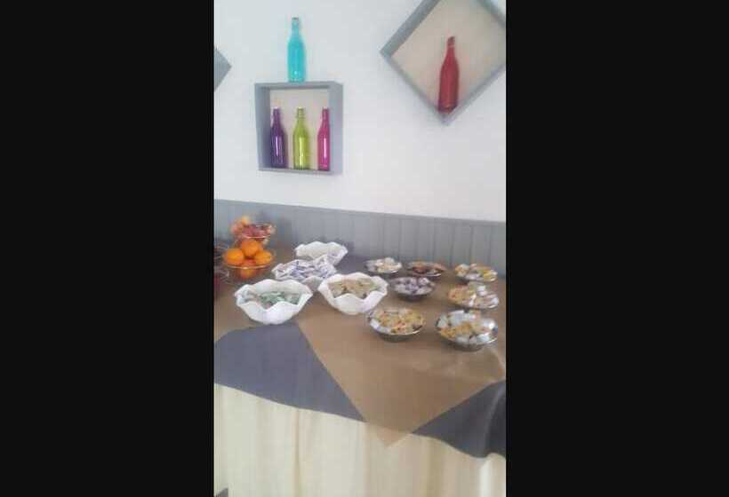 Пансион Room In B&b   Standard Double Or Twin Room In Ischia For 2 People