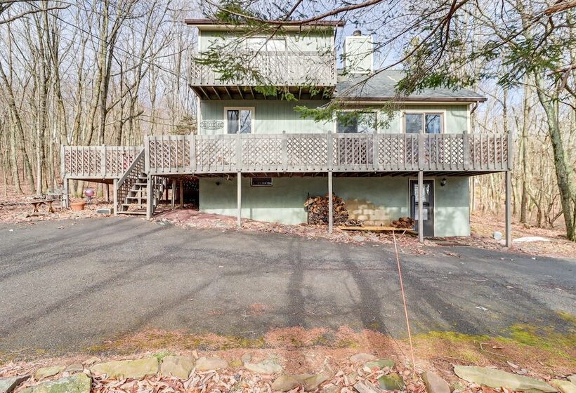 Pet Friendly Albrightsville Home W/ Game Room!