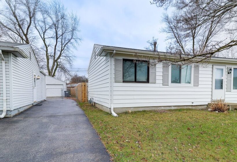 Quaint Toledo Home ~ 6 Mi To Downtown!