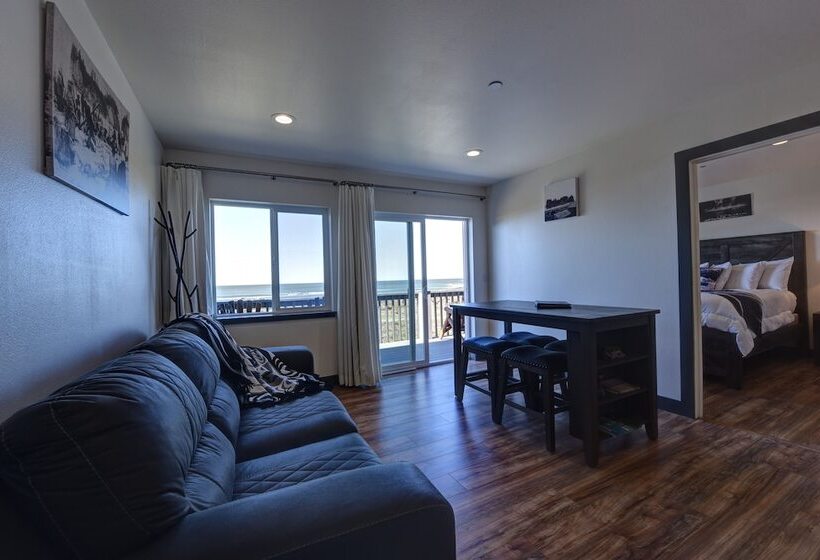 Quileute Oceanside Resort