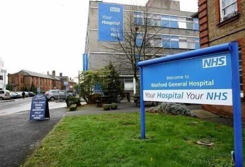 レジデンス Beautiful 2 Bed House In Watford