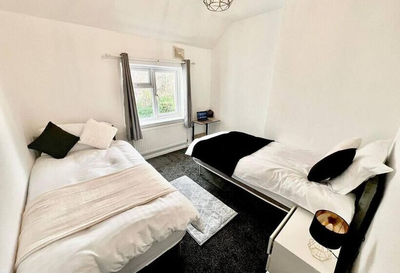 レジデンス Beautiful 2 Bed House In Watford