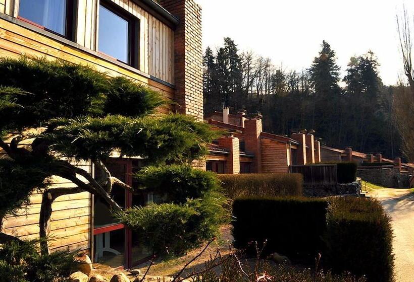 住所  Olydea Vorey Sur Arzon