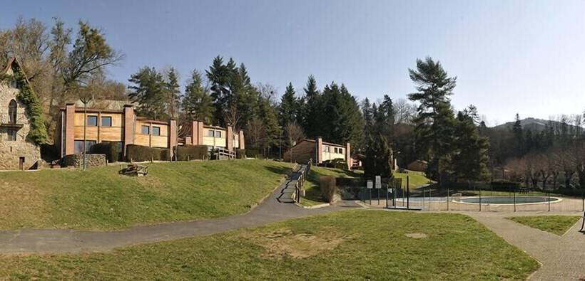 住所  Olydea Vorey Sur Arzon