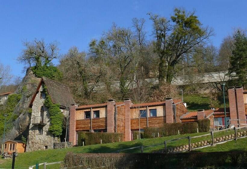 住所  Olydea Vorey Sur Arzon