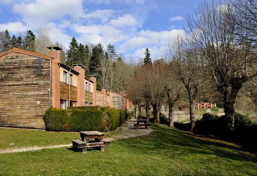 住所  Olydea Vorey Sur Arzon