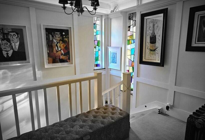 דירת נופש The Cool Belfast Home