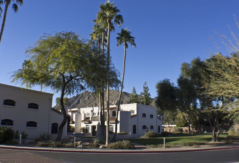 استراحتگاه Getaways At Scottsdale Camelback