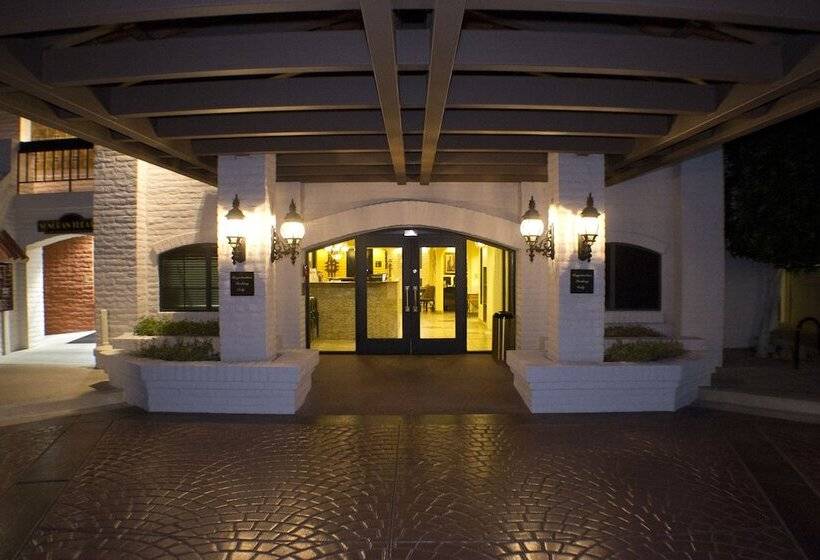 استراحتگاه Getaways At Scottsdale Camelback